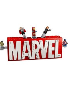 LOGOTIPO MARVEL Y MINIFIGURAS 2